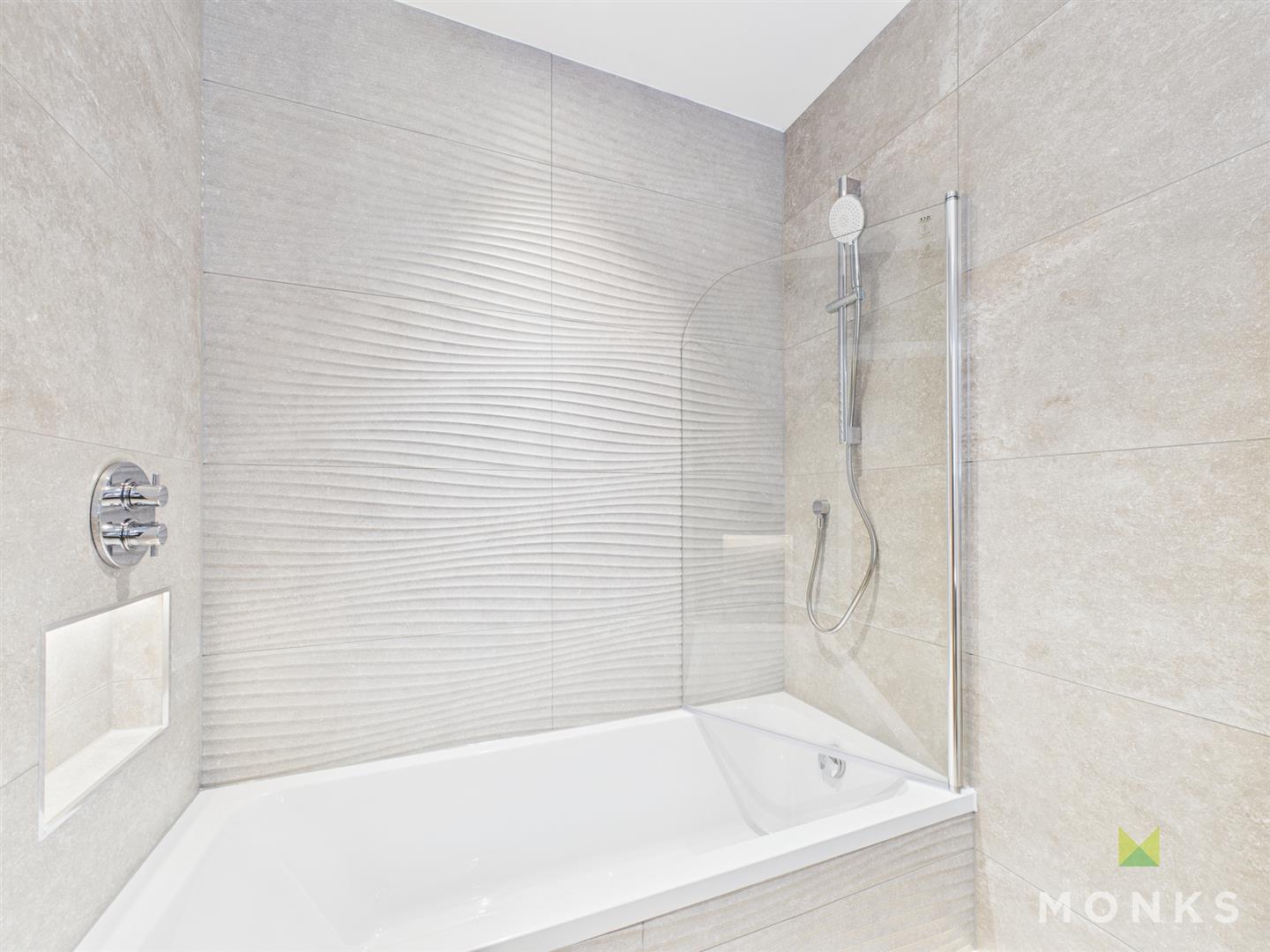 Penthouse 36 Old Coleham Court, Shrewsbury, SY3 7BS For Sale